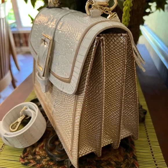 Brahmin Hallie Satchel in Sea Salt Colada. Includes the strap,cards,and dust bag - Picture 6 of 14